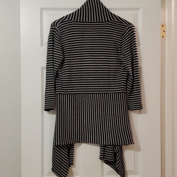 Tracy M. Open Cardigan, Size Small - Picture 2 of 5